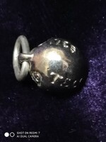 Silver (925) tiffany ball pendant.