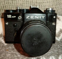 1 Ft-ról induló! Fényképezőgép. Zenit 12 XP! Működő állapotban! Gyűjteményből eladó!