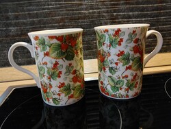 Beautiful strawberry mugs and glasses in a pair