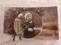 Régi újévi képeslap 1918 gyerekfotó levelezőlap fagyöngy