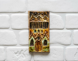 Retro kerámia falikép – gótikus bazilika részlet – iparművész falidísz