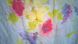 Beautiful silk/muslin shawl with flowers, fluffy