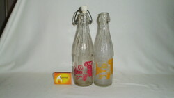 Két darab retro üdítős üveg palack - együtt - Hüsi, sárga és piros felirattal