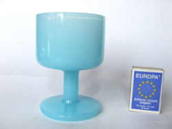 Szépséges kék színű opálüveg, tejüveg, kalcedon üveg pohár