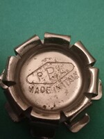 Real retro metal non-return cap for carbonated drinks and beer