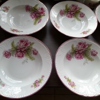 4 Zsolnay rose wall plates
