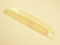 Retro plastic comb - 1970s-1980s