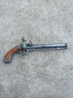 Front-loading pistol