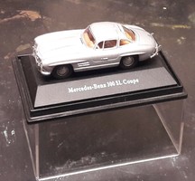 Mercedes-Benz 300 SL Coupe, retro játék, veterán modell, old timer