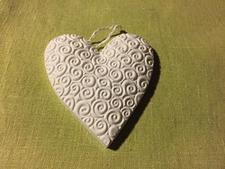 Ceramic heart ornament for decoration (aé3)