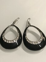 Earrings decorated with black enamel and sparkling crystals,