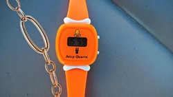 (K) retro juicy quartz watch rarity