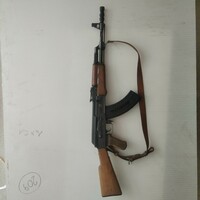 AK 47 metszet