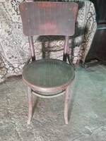 Old mundus chair iii.