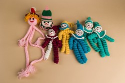 Crocheted toy figures, 7 pcs.