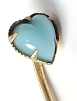 Antik bross / sáltű, kék szív alakú kővel