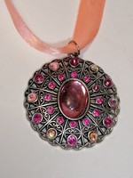 Pink rhinestone pendant (836)