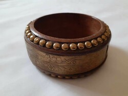 Very nice wooden bracelet decorated with copper