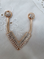 Decorative, interesting sew-on jewelry with rhinestones