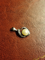 925 silver pearl-white topaz pendant