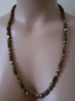 Murano necklace with brownish shades