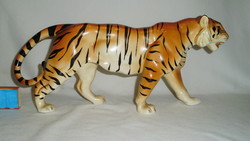 Nagy méretű gránit /?/ tigris figura, nipp, szobor - 38 x 16 cm