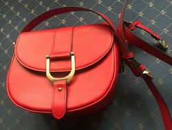 Brand new women's bag. With a very well-organized interior. I received it as a gift, but I have never used it.