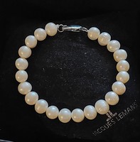 Very nice cultured pearl bracelet with steel fittings