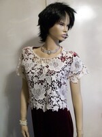 Nice casual women's lace top in s