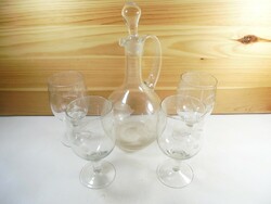 Retro polished flower, leaf pattern 4 glass wine glasses and pouring glass with stopper