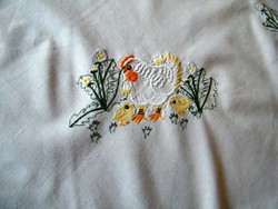 80 X 80 cm Easter tablecloth, machine embroidered x