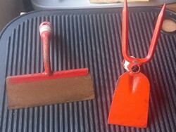 Agricultural tools/agricultural retro tools: 2 small hoes