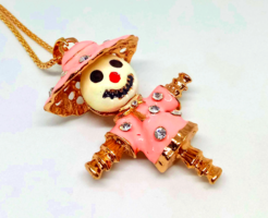 Betsey johnson pink scarecrow sweater necklace