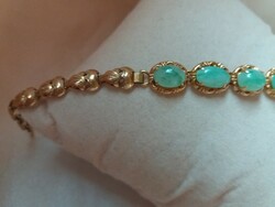 Art Nouveau gold bracelet with chrysoprase stones