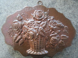 Giant 39 cm Biedermeier brass copper pastry baking dish flower basket sharp contour museum confectionery