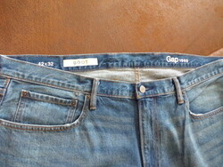Large men's gap jeans