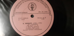 Mozart: 40th Symphony k.550 - Toscanini - old Russian vinyl record 9 inches