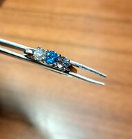 14 kt fehérarany BLUE brill gyűrű