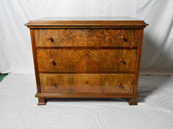Antique Bieder chest of drawers with 3 drawers