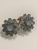 Blue chalcedony crystal earrings in the shape of a flower, 2 cm in diameter