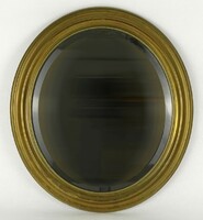 1L913 Régi ovális alakú réz tükörkeret metszett tükörrel