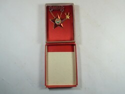 Retro old badge - excellent worker in 2 original boxes