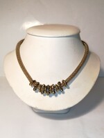 Gold colored crystal necklaces (933)
