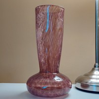Karcagi fátyolüveg váza bordó színű