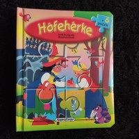 Snow White storybook with 6 puzzle pages