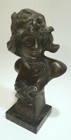 Art Nouveau pewter / spiateur bust, cleopatre