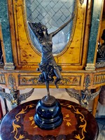 Táncos lány - Bronz szobor