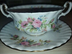 English royal albert porcelain soup cup + base (3)