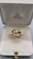 14 K női arany gyűrű 2,24 g