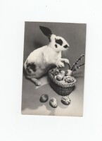 Húsvéti képeslap fekete-fehér nyúl